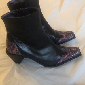 Ankle boots